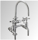 LABORATORY FAUCETS